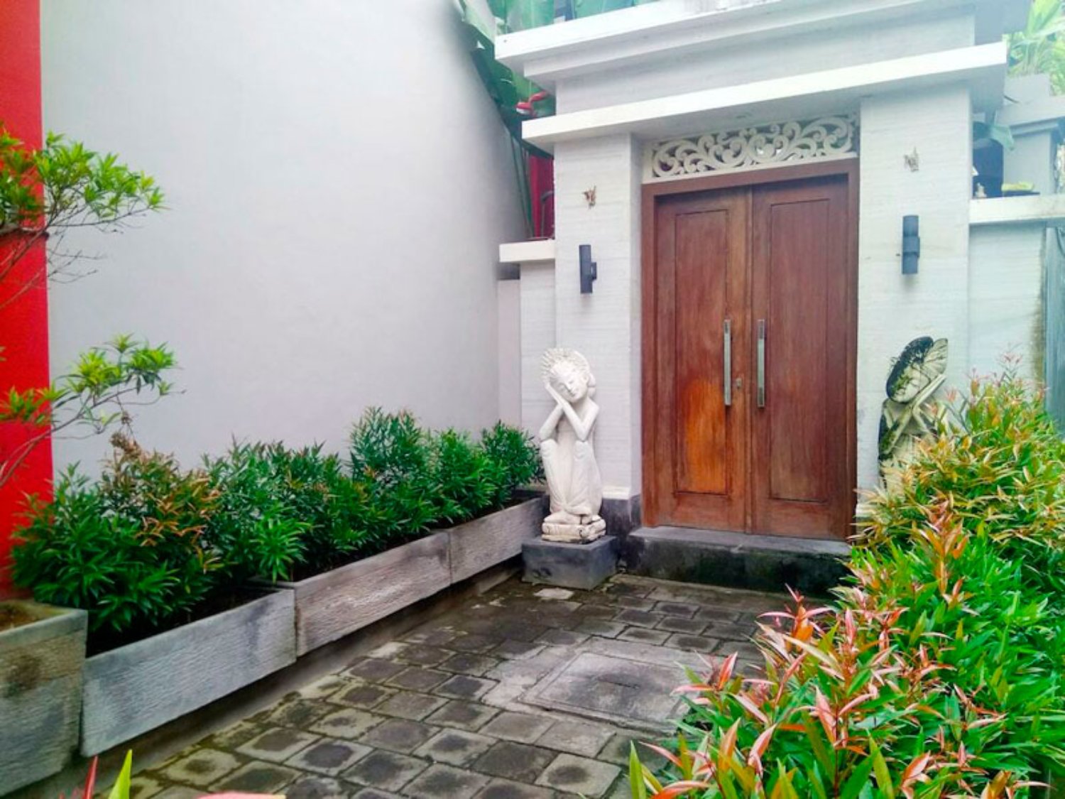 Angkul Angkul Stil Bali