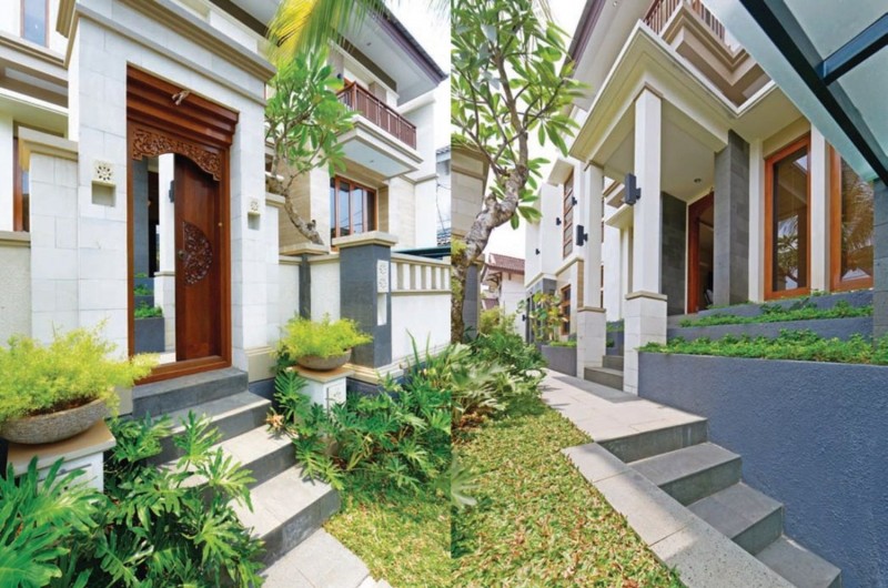 Angkul Angkul Stil Bali