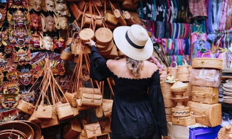 1F8AB828 2CA2 4B19 9AD6 160151312703