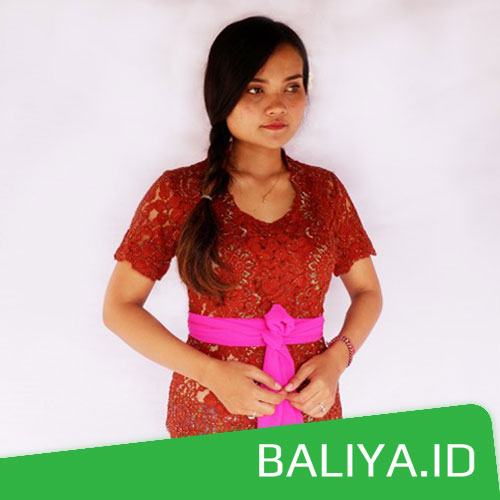 Kebaya Warna Merah Lengan Pendek