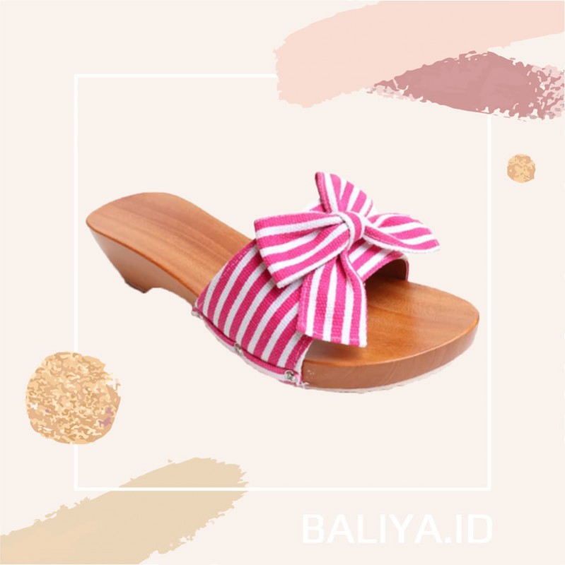 Kelom Geulis Dengan Hiasan Pita