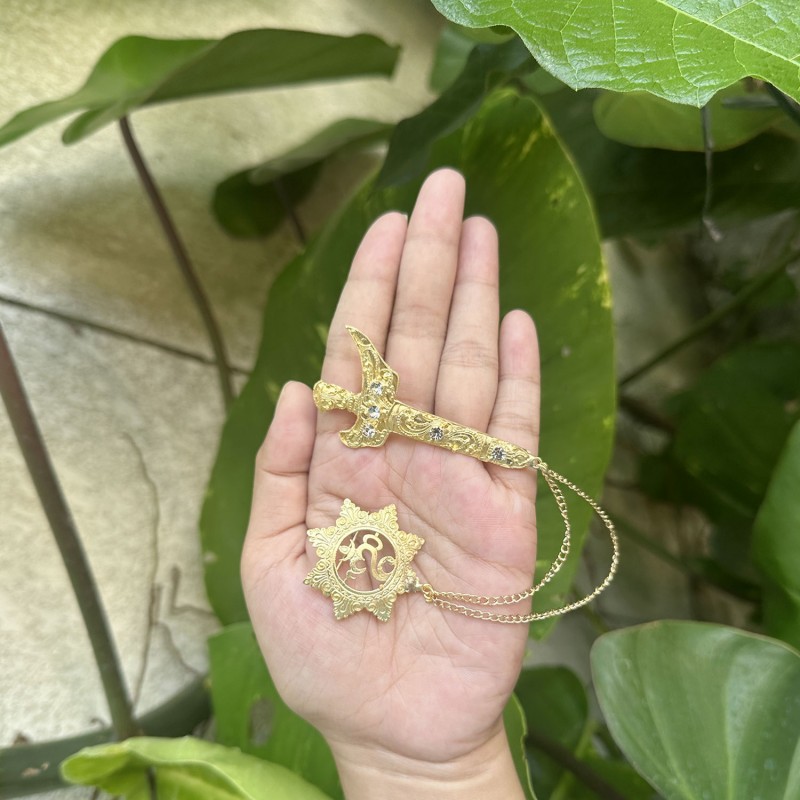 bros kris ongkare putih