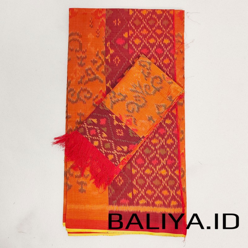detail motif kamen endek semi lasem warna orange