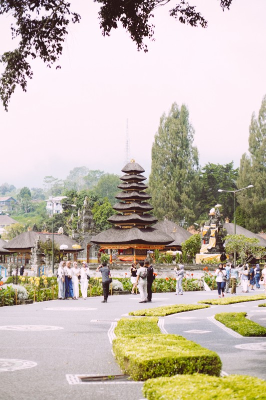 wisatawan ulundanu