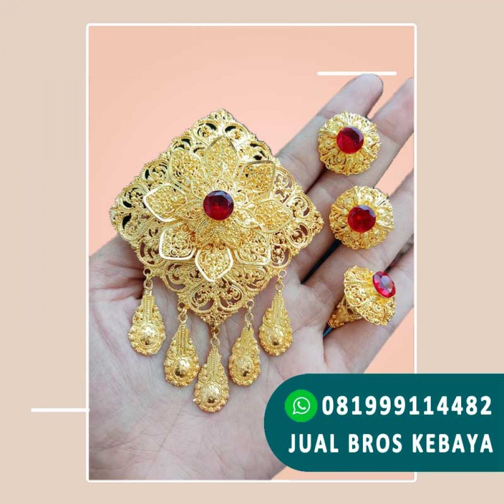 Bros Kebaya Merah