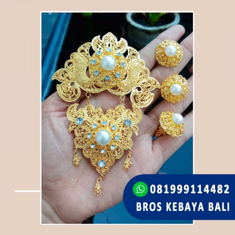 Tampil Lebih Glamour Dengan 5 Pilihan Bros Kebaya Mewah Ini