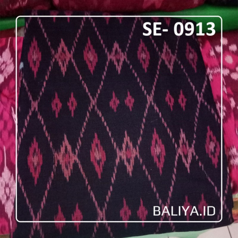 Kain Endek Untuk Bahan Seragam