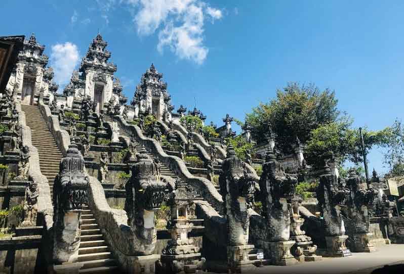 Lempuyang Temple Tour