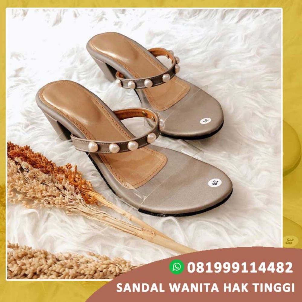 Sepatu Sandal Wanita Wedges Terbaru