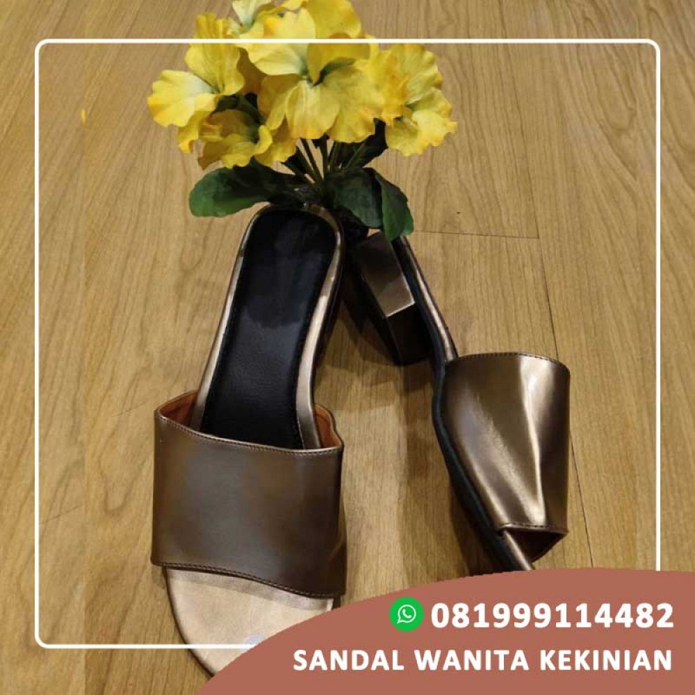 Sepatu Sandal Wedges Wanita Terbaru
