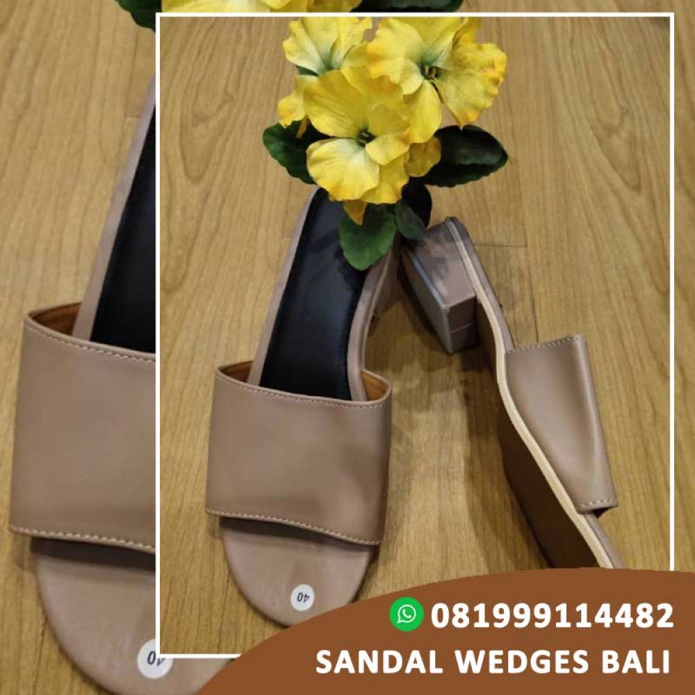 Sandal Wanita Terbaru Murah