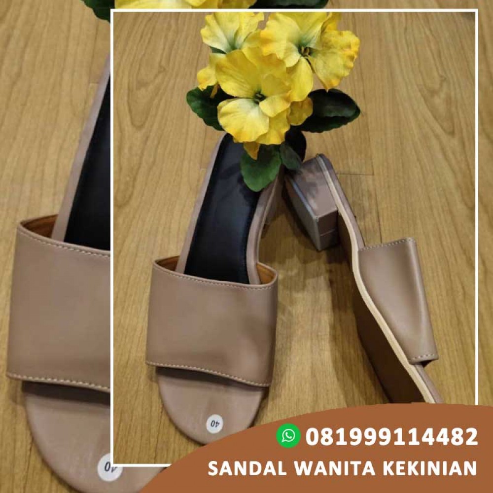Sandal Wanita Wedges Santai